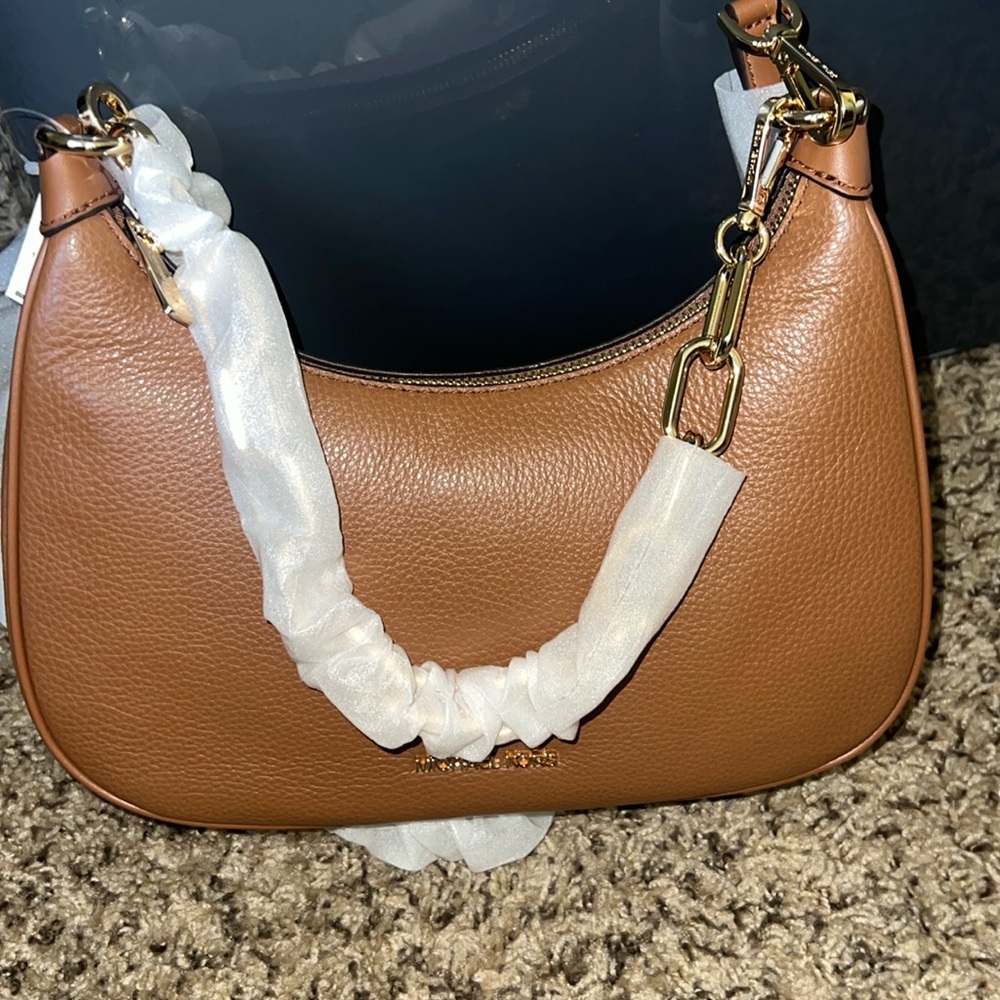 NEW CORA MICHAEL KORS PURSE WITH GOLD DETACHABLE CHAIN CROSS BODY